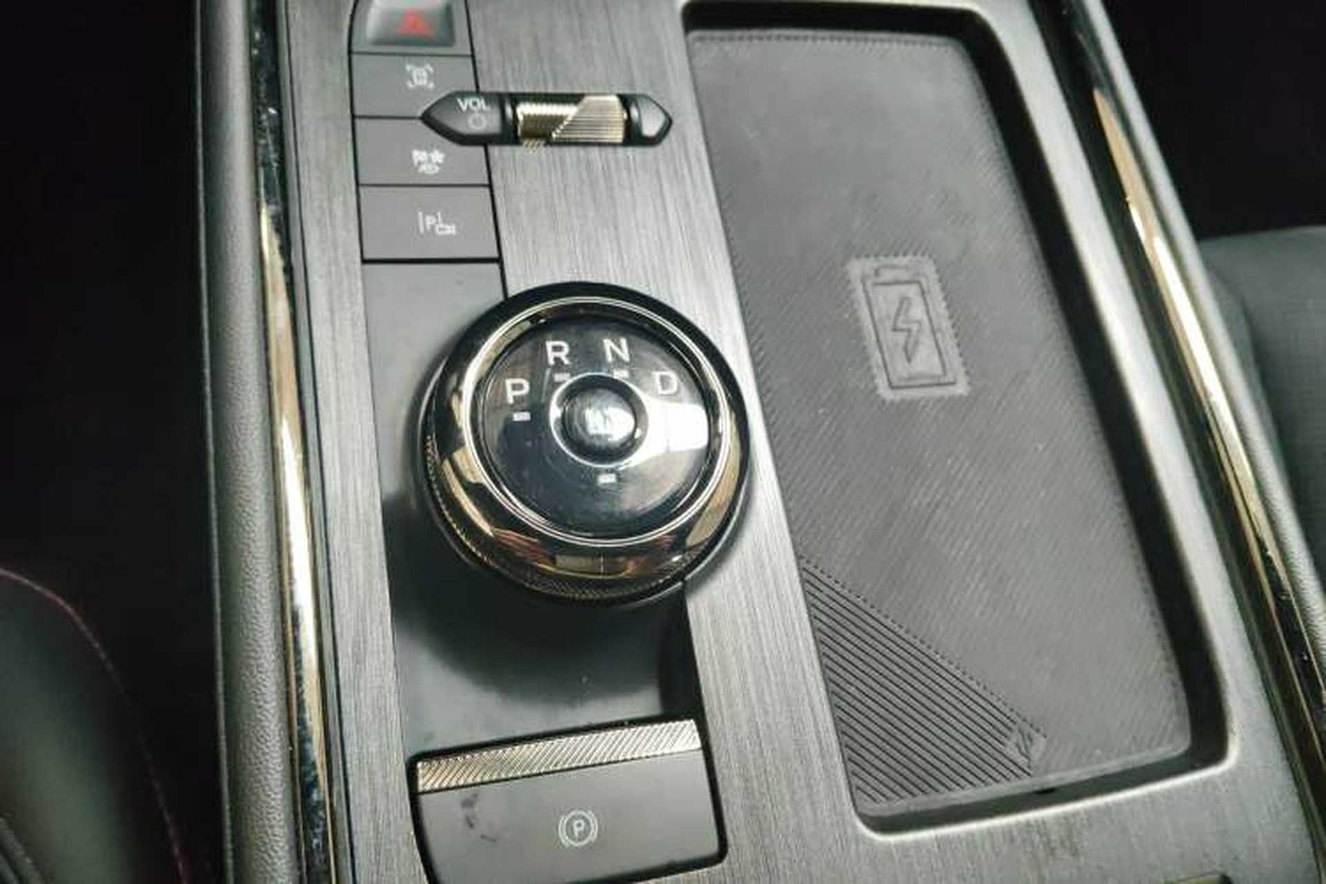 Used Ford Mondeo 2024 2.0T E-Hybrid Sport Edition ST-Line Gear Lever