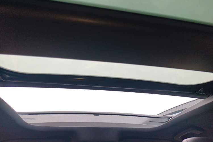 Used Ford Mondeo 2024 2.0T E-Hybrid Sport Edition ST-Line Headliner