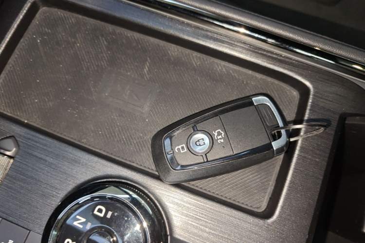 Used Ford Mondeo 2024 2.0T E-Hybrid Sport Edition ST-Line Interior 1