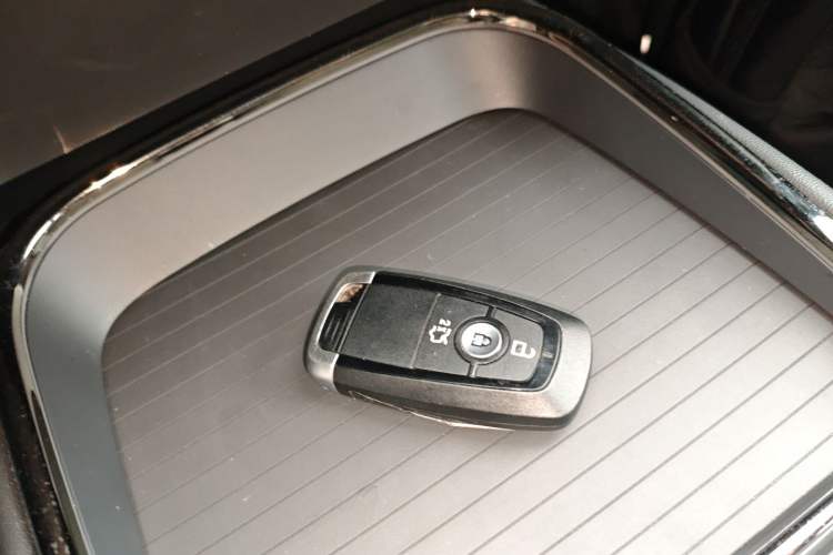 Used Ford Mondeo 2024 2.0T E-Hybrid Sport Edition ST-Line Interior 1