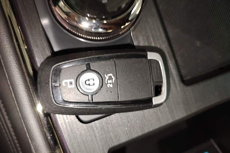 Used Ford Mondeo 2024 2.0T E-Hybrid Sport Edition ST-Line Interior 1