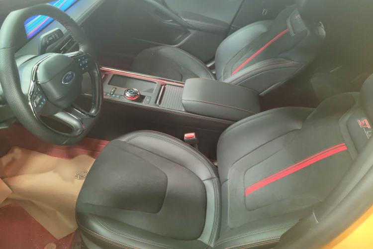 Used Ford Mondeo 2024 2.0T E-Hybrid Sport Edition ST-Line Interior 3