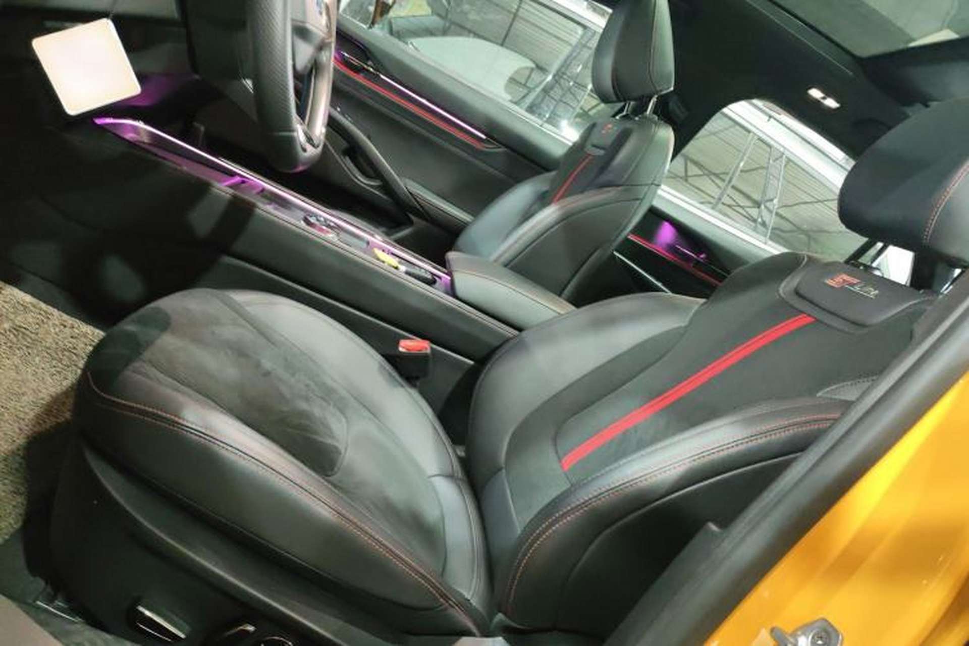 Used Ford Mondeo 2024 2.0T E-Hybrid Sport Edition ST-Line Left Front Seat