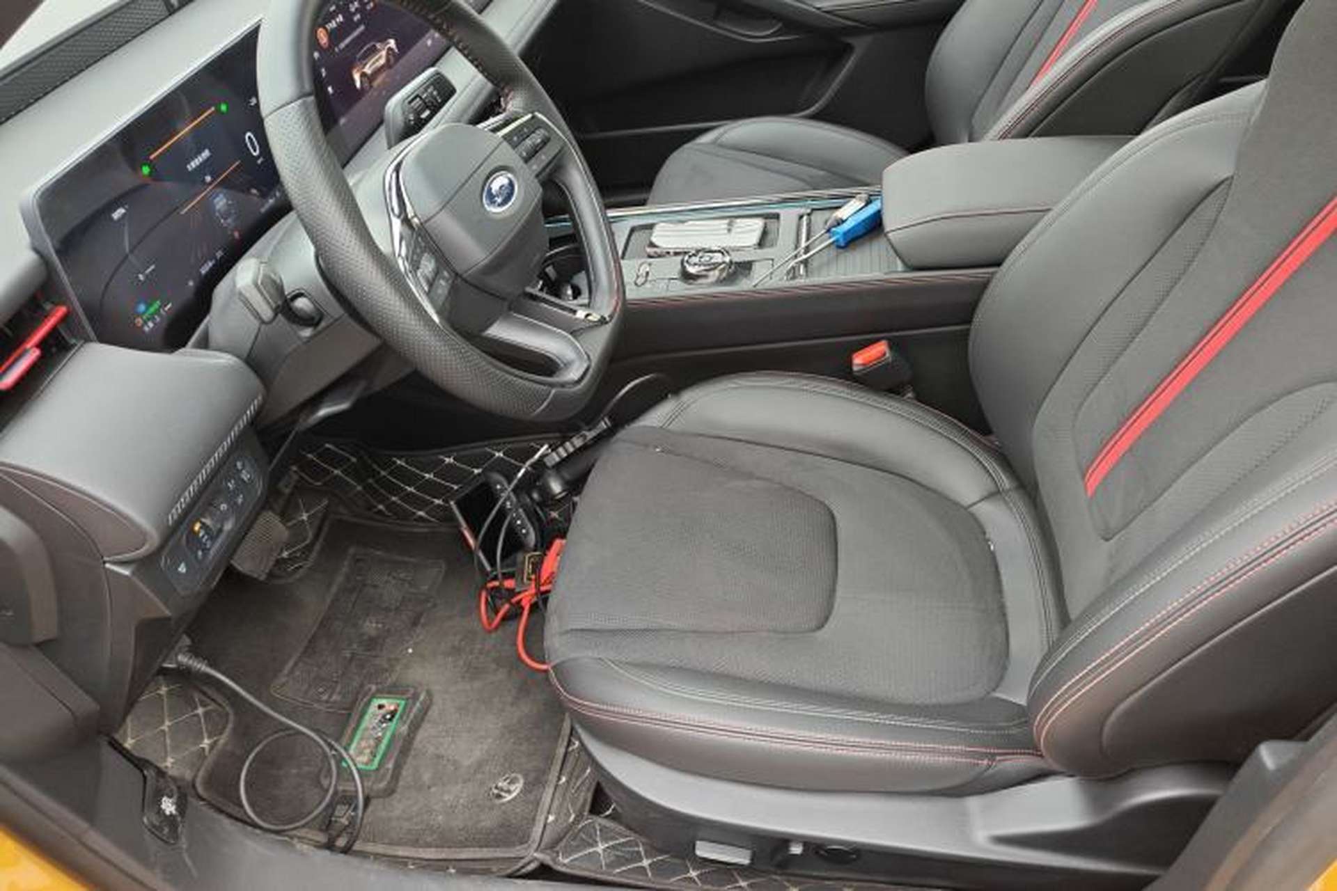 Used Ford Mondeo 2024 2.0T E-Hybrid Sport Edition ST-Line Left Front Seat