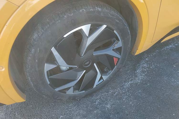 Used Ford Mondeo 2024 2.0T E-Hybrid Sport Edition ST-Line Left Front Wheel Hub