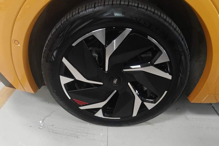 Used Ford Mondeo 2024 2.0T E-Hybrid Sport Edition ST-Line Left Front Wheel Hub