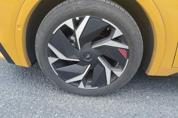 Used Ford Mondeo 2024 2.0T E-Hybrid Sport Edition ST-Line Left Front Wheel Hub