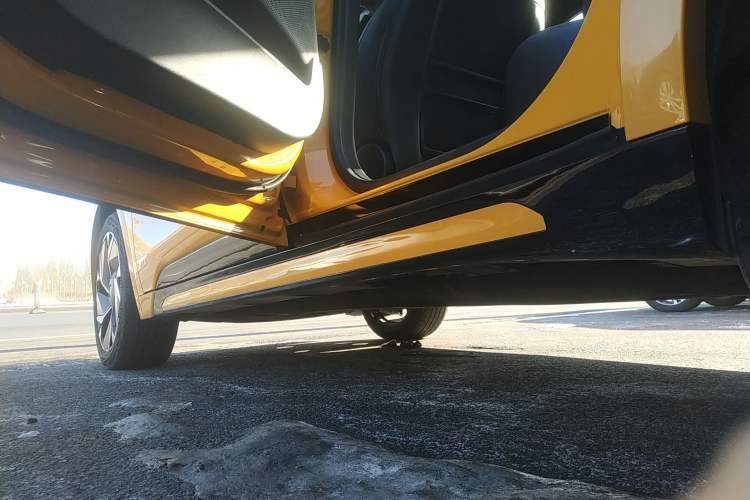 Used Ford Mondeo 2024 2.0T E-Hybrid Sport Edition ST-Line Left Side Sill