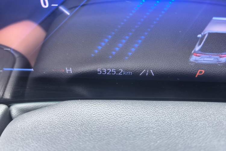 Used Ford Mondeo 2024 2.0T E-Hybrid Sport Edition ST-Line Odometer Close Up
