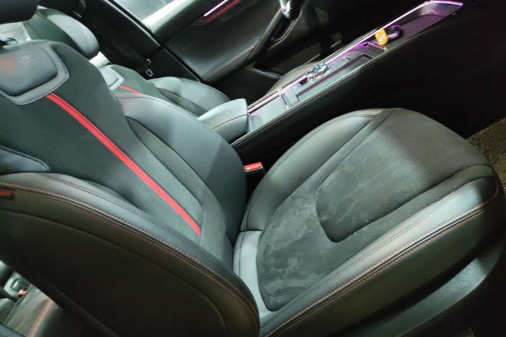 Used Ford Mondeo 2024 2.0T E-Hybrid Sport Edition ST-Line Right Front Seat