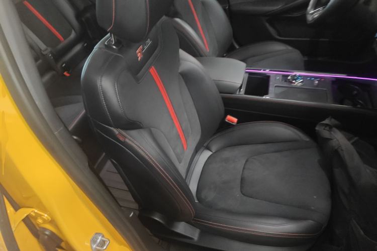 Used Ford Mondeo 2024 2.0T E-Hybrid Sport Edition ST-Line Right Front Seat