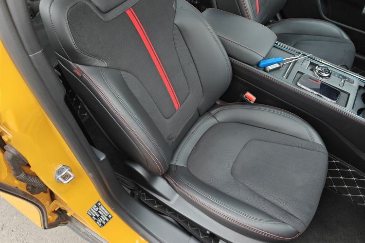 Used Ford Mondeo 2024 2.0T E-Hybrid Sport Edition ST-Line Right Front Seat