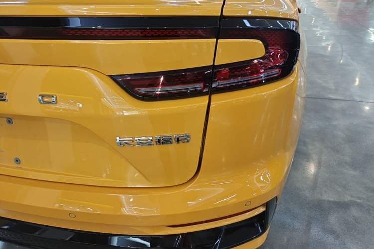 Used Ford Mondeo 2024 2.0T E-Hybrid Sport Edition ST-Line Right Rear Taillight