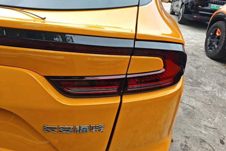 Used Ford Mondeo 2024 2.0T E-Hybrid Sport Edition ST-Line Right Rear Taillight