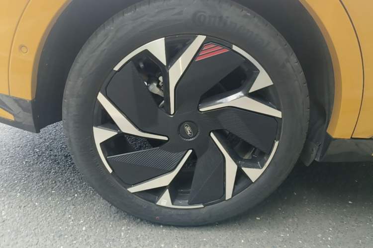 Used Ford Mondeo 2024 2.0T E-Hybrid Sport Edition ST-Line Right Rear Wheel Hub