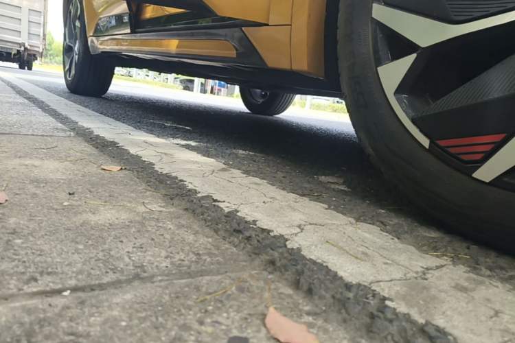 Used Ford Mondeo 2024 2.0T E-Hybrid Sport Edition ST-Line Right Side Sill