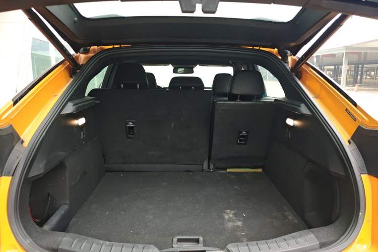 Used Ford Mondeo 2024 2.0T E-Hybrid Sport Edition ST-Line Trunk