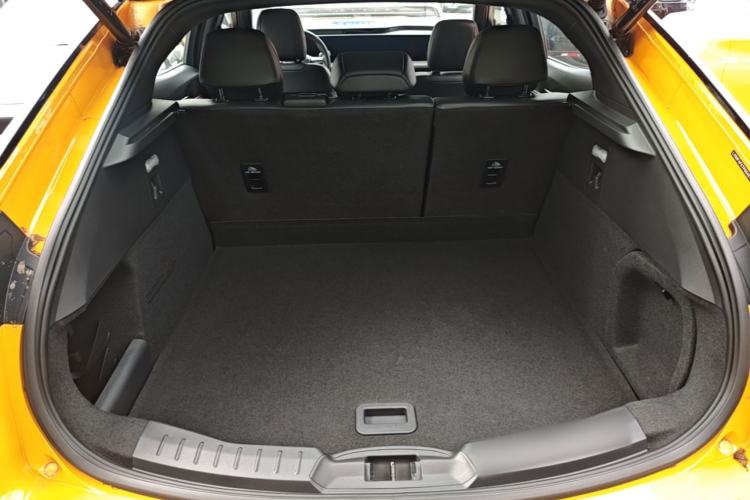 Used Ford Mondeo 2024 2.0T E-Hybrid Sport Edition ST-Line Trunk