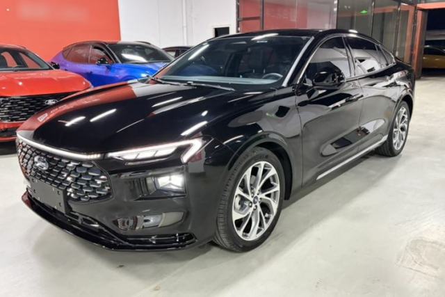 Used Ford Mondeo 2025 2.0T EcoBoost Ultimate Edition
