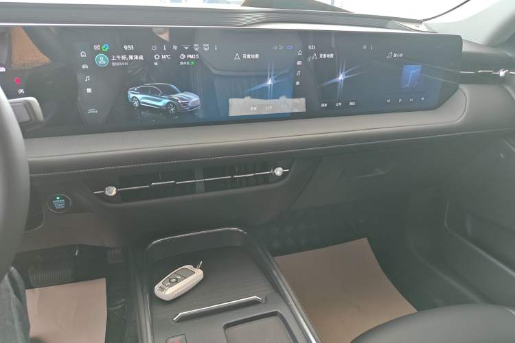 Used Ford Mondeo 2025 2.0T EcoBoost Luxury Version Audio And AC Panel