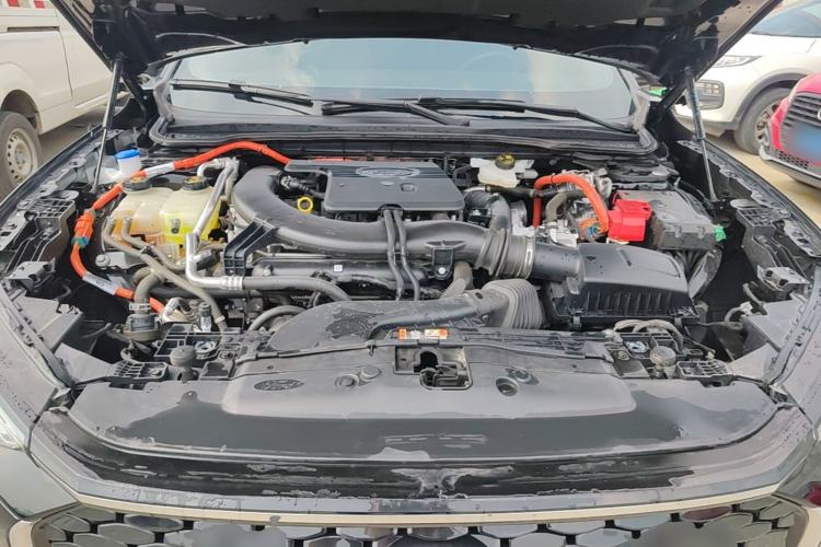 Used Ford Mondeo 2025 2.0T EcoBoost E Hybrid Sport Edition Engine Bay