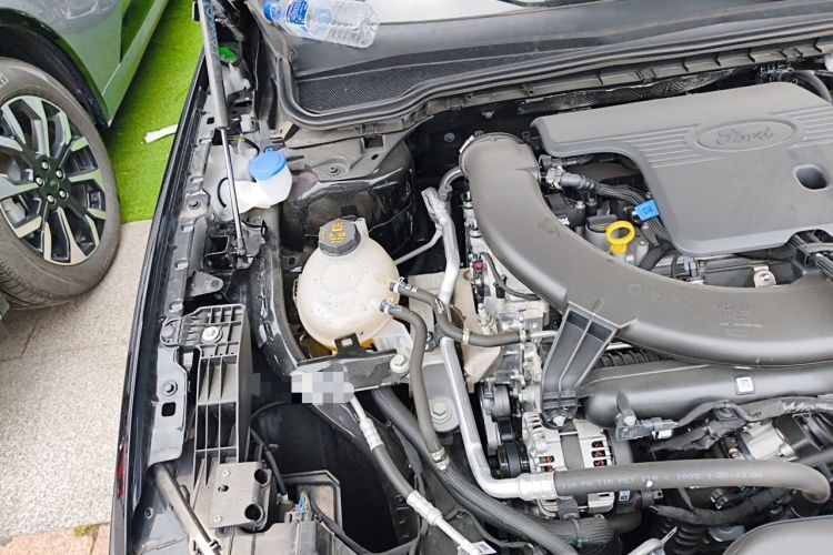 Used Ford Mondeo 2025 2.0T EcoBoost Ultimate Edition Engine Bay Right
