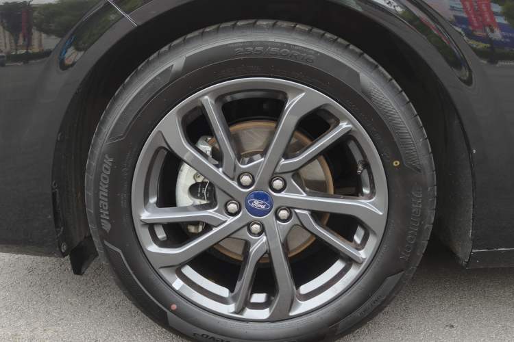 Used Ford Mondeo 2025 2.0T EcoBoost Luxury Version Exterior 7