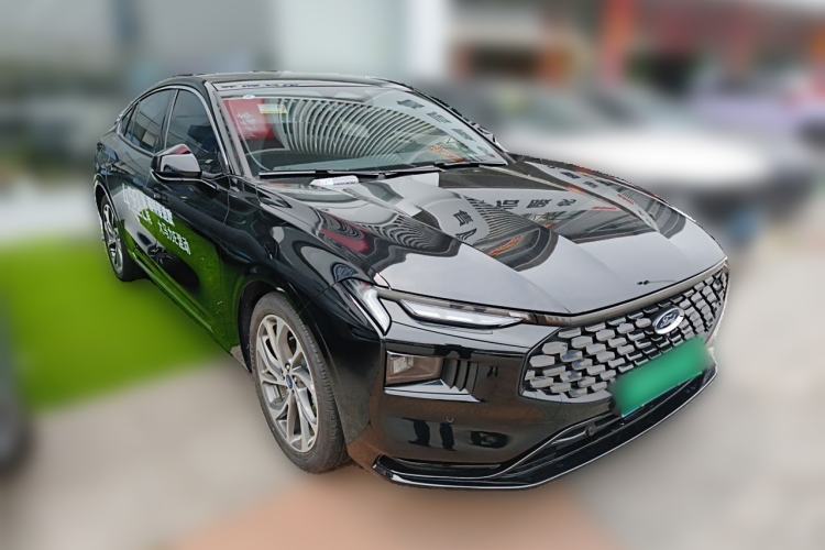 Used Ford Mondeo 2025 2.0T EcoBoost Ultimate Edition Front Right 45 Deg