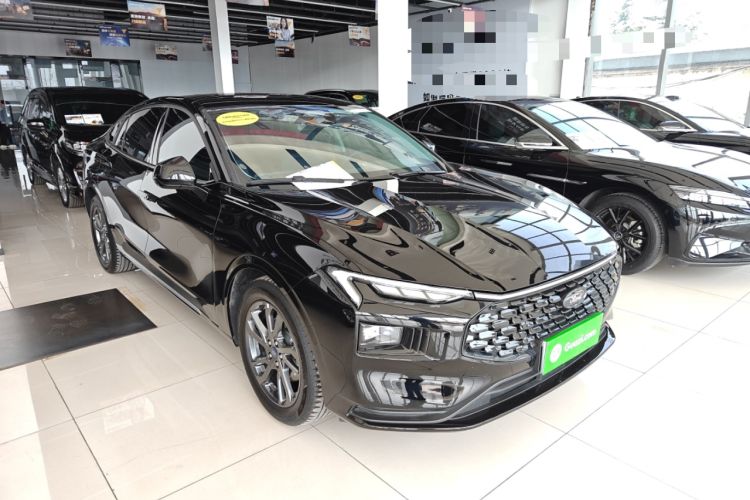 Used Ford Mondeo 2025 2.0T EcoBoost Luxury Version Front Right 45 Deg
