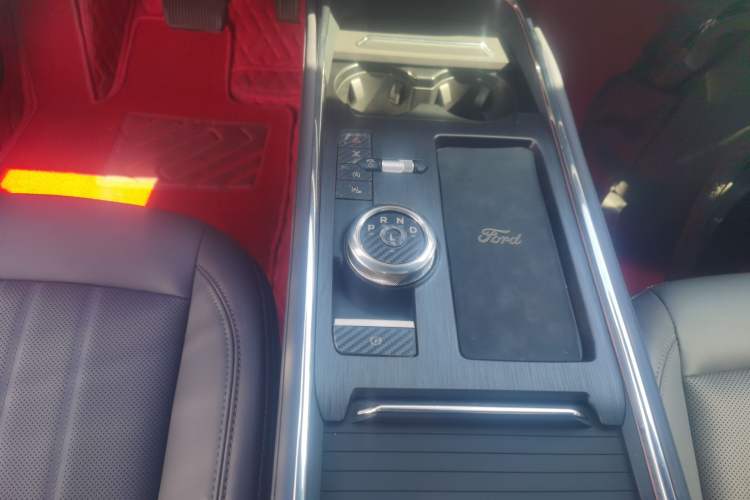 Used Ford Mondeo 2025 2.0T EcoBoost Ultimate Edition Gear Lever