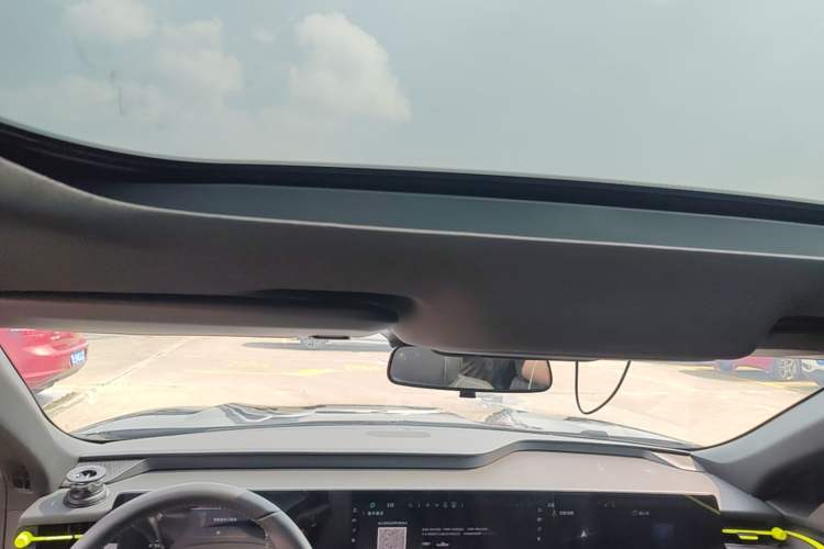 Used Ford Mondeo 2025 2.0T EcoBoost E Hybrid Sport Edition Headliner