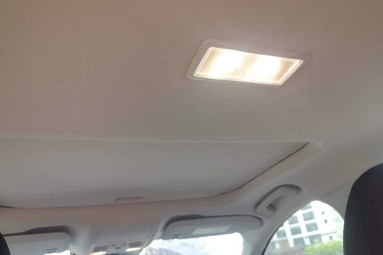 Used Ford Mondeo 2025 2.0T EcoBoost Luxury Version Headliner