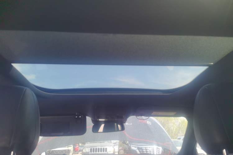 Used Ford Mondeo 2025 2.0T EcoBoost Ultimate Edition Headliner