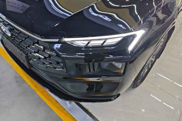 Used Ford Mondeo 2025 2.0T EcoBoost Luxury Version Left Front Headlight