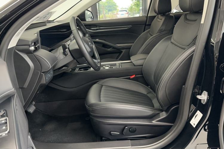 Used Ford Mondeo 2025 2.0T EcoBoost Luxury Version Left Front Seat