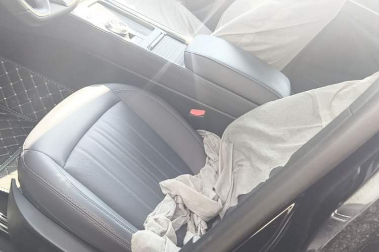 Used Ford Mondeo 2025 2.0T EcoBoost Ultimate Edition Left Front Seat