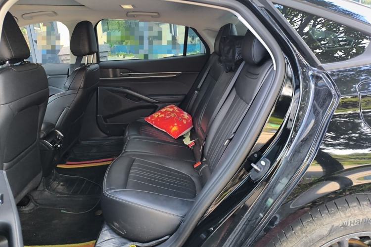 Used Ford Mondeo 2025 2.0T EcoBoost Luxury Version Left Rear Seat