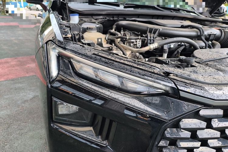 Used Ford Mondeo 2025 2.0T EcoBoost Luxury Version Right Front Headlight
