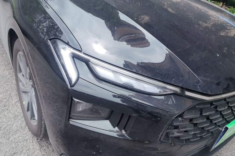 Used Ford Mondeo 2025 2.0T EcoBoost Luxury Version Right Front Headlight