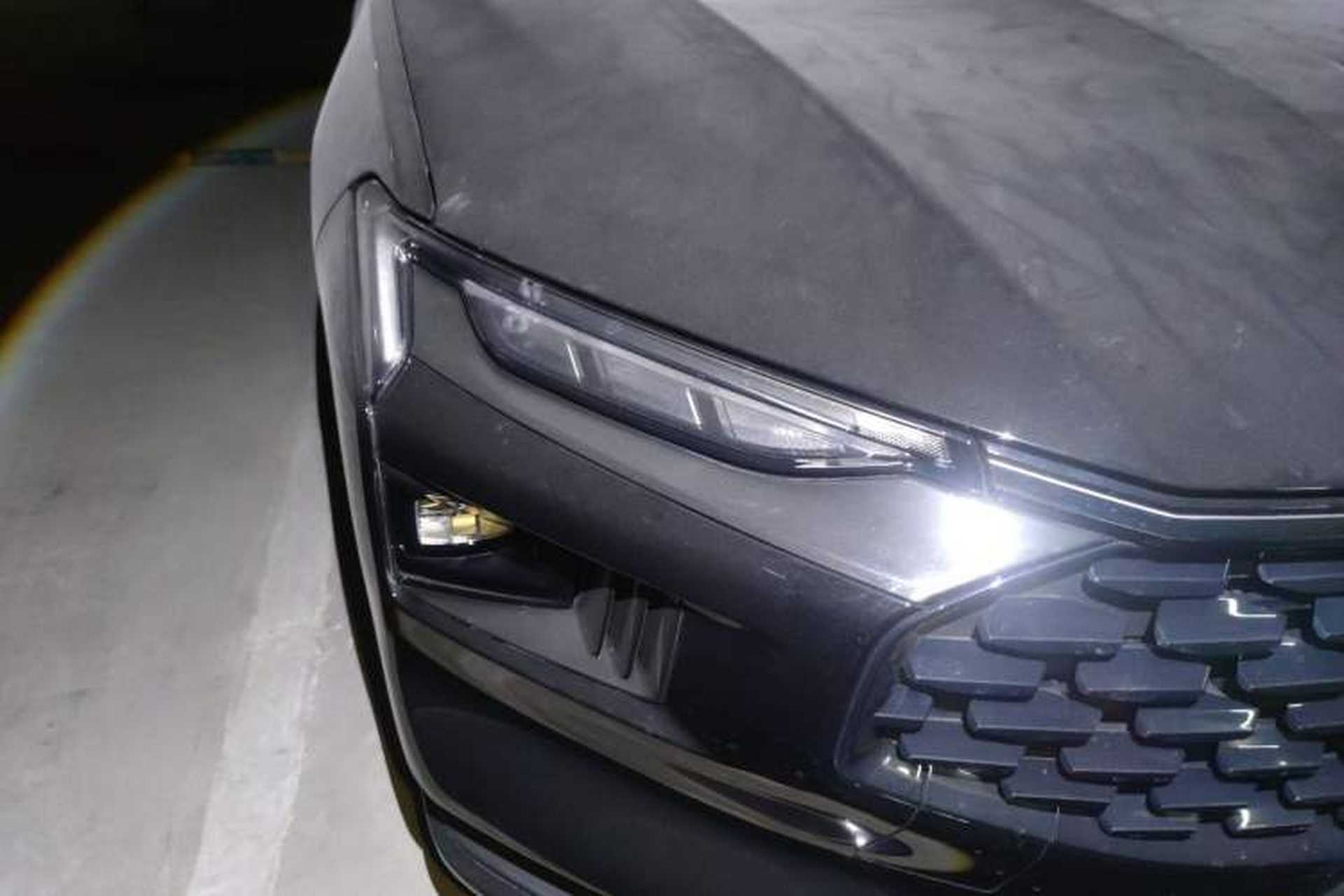 Used Ford Mondeo 2025 2.0T EcoBoost Luxury Version Right Front Headlight