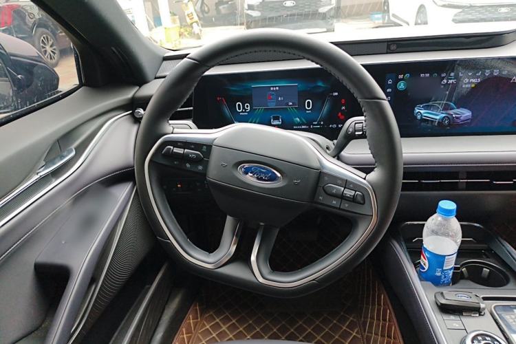 Used Ford Mondeo 2025 2.0T EcoBoost Ultimate Edition Steering Wheel