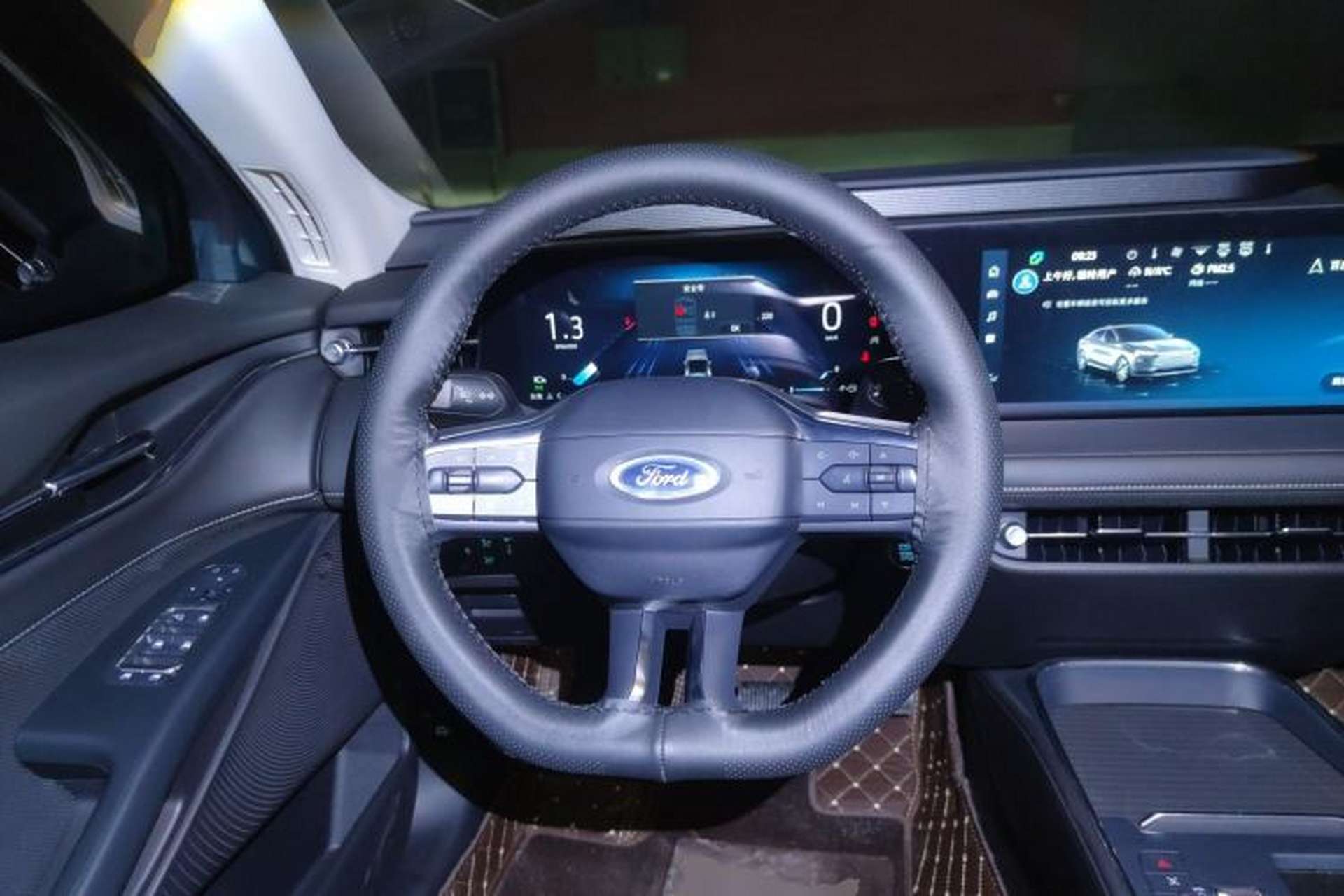 Used Ford Mondeo 2025 2.0T EcoBoost Luxury Version Steering Wheel