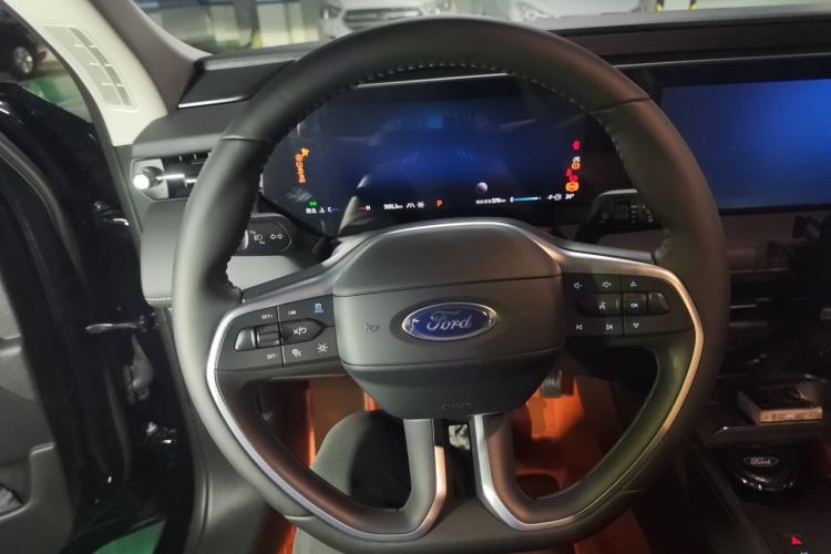 Used Ford Mondeo 2025 1.5T EcoBoost Luxury Version Steering Wheel
