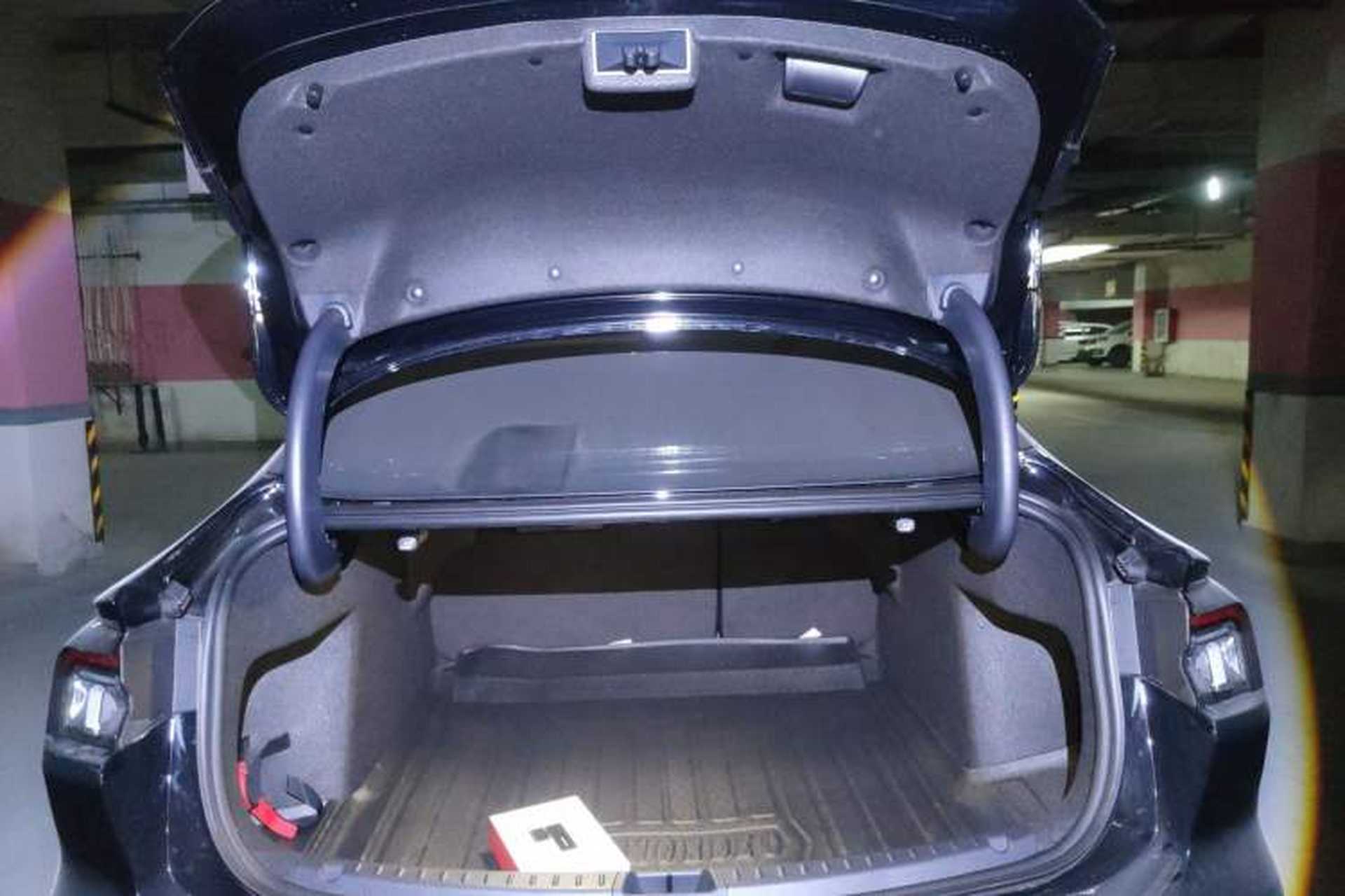 Used Ford Mondeo 2025 2.0T EcoBoost Luxury Version Trunk