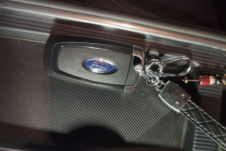 Used Ford Mondeo 2025 1.5T EcoBoost Luxury Version Vehicle Key