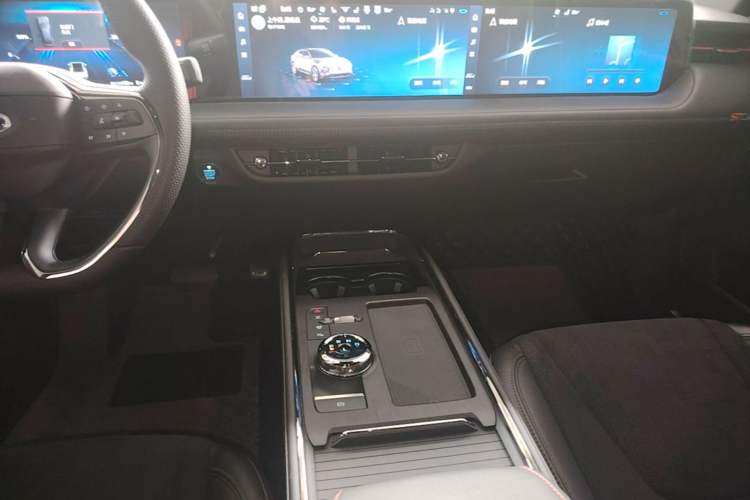 Used Ford Mondeo 2025 2.0T EcoBoost E Hybrid Sport Edition ST-Line Audio And AC Panel