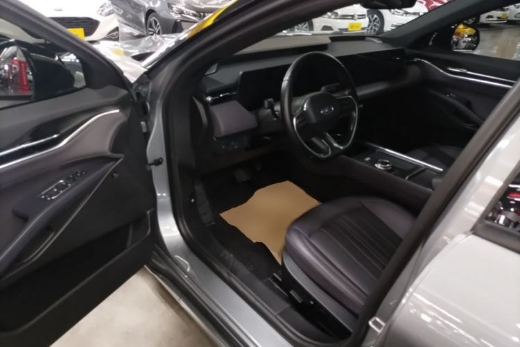 Used Ford Mondeo 2025 2.0T EcoBoost Ultimate Edition Driver Seat