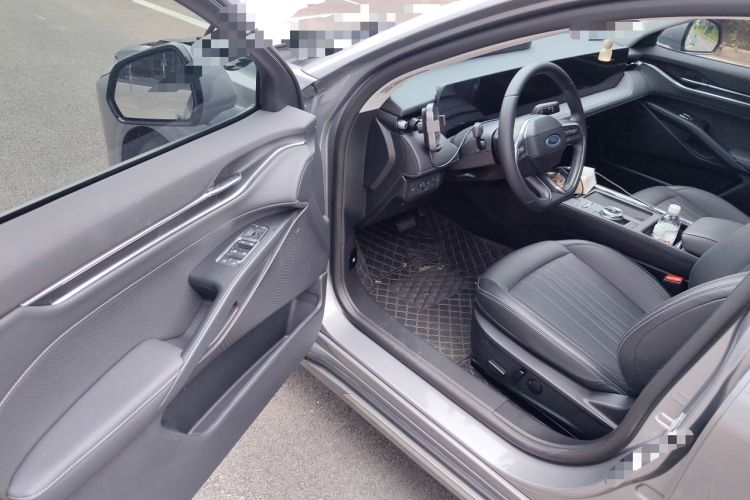 Used Ford Mondeo 2025 1.5T EcoBoost Luxury Version Driver Seat