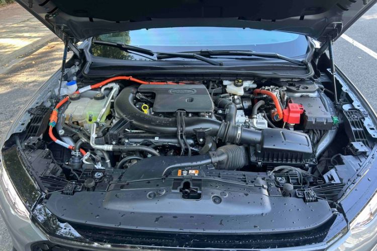 Used Ford Mondeo 2025 2.0T EcoBoost E Hybrid Sport Edition ST-Line Engine Bay