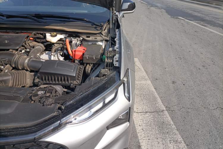 Used Ford Mondeo 2025 2.0T EcoBoost E Hybrid Sport Edition ST-Line Engine Bay Left